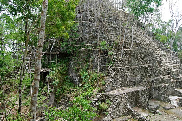 El Tigre Pyramid