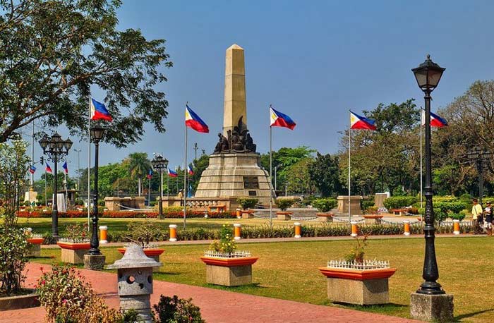 Square in José Rizal Park